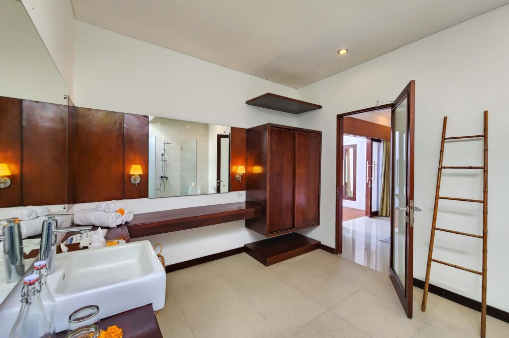 villa-movida-canggu-5 villa-movida-canggu-nagisa-bali-lina-goh